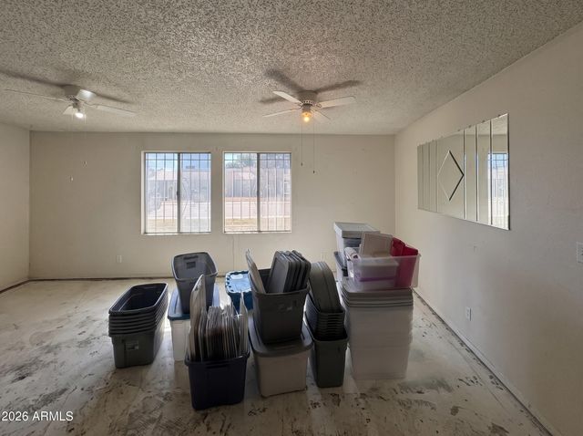 6420 W College Drive, Phoenix, AZ 85033