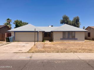 6420 W College Drive, Phoenix, AZ 85033