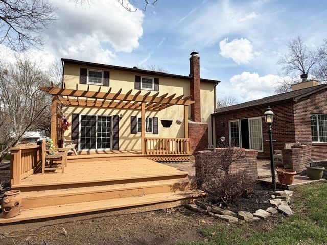 647 Mohican Way, Westerville, OH 43081