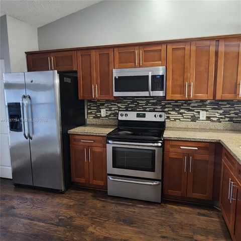 10180 Fanfare Drive 10180, Boca Raton, FL 33428