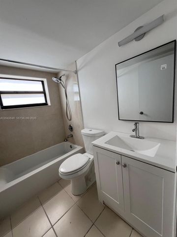 6455 W 27th Ave 11-44, Hialeah, FL 33016