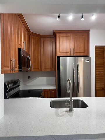 6455 W 27th Ave 11-44, Hialeah, FL 33016