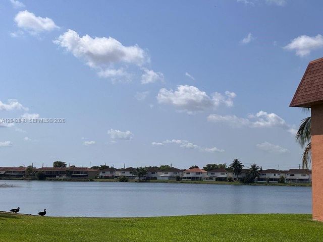 6455 W 27th Ave 11-44, Hialeah, FL 33016