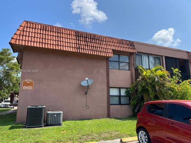 6455 W 27th Ave 11-44, Hialeah, FL 33016