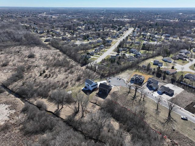 11396 W TESS CREEK STREET, Franklin, WI 53132