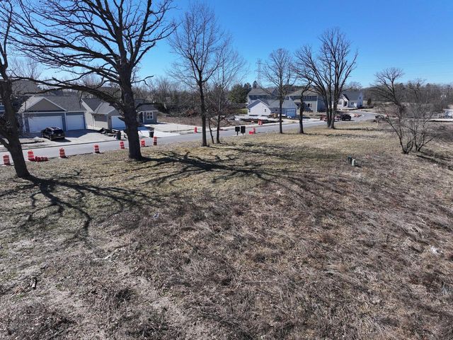 11396 W TESS CREEK STREET, Franklin, WI 53132