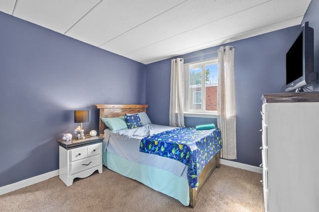 296 Commercial St 34, Braintree, MA 02184