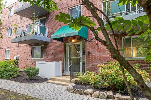 296 Commercial St 34, Braintree, MA 02184