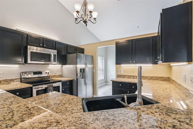 1574 MARGARETE CRESCENT DRIVE, Apopka, FL 32703