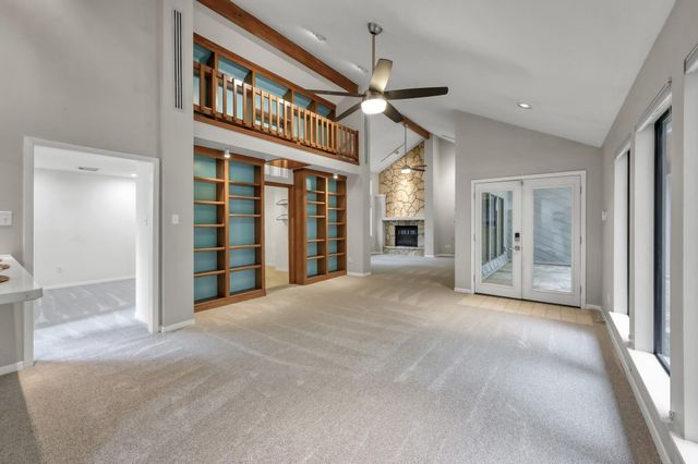 4 Coralvine Court, The Woodlands, TX 77380
