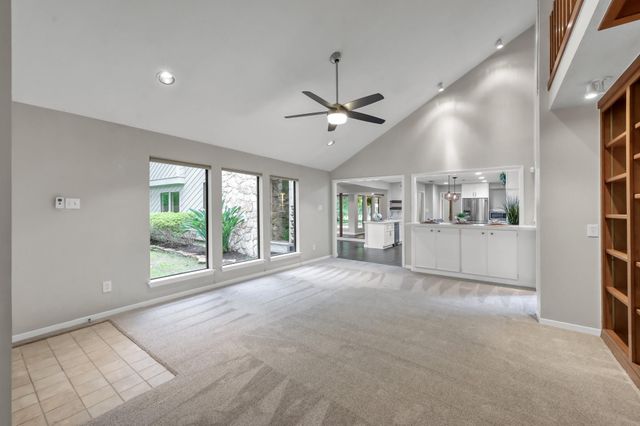 4 Coralvine Court, The Woodlands, TX 77380