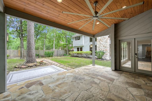 4 Coralvine Court, The Woodlands, TX 77380
