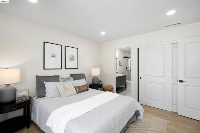 31265 Lily St, Union City, CA 94587