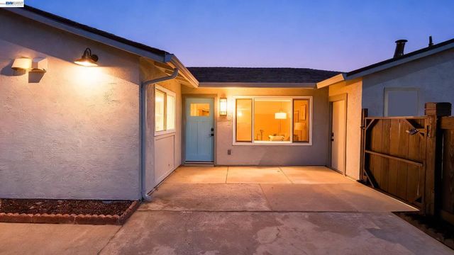 31265 Lily St, Union City, CA 94587
