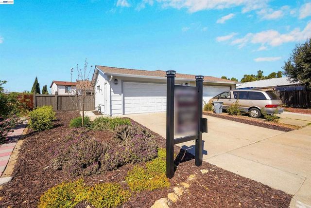 31265 Lily St, Union City, CA 94587