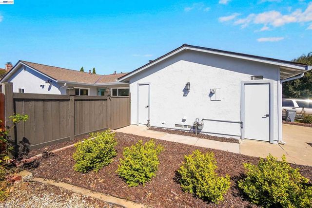 31265 Lily St, Union City, CA 94587