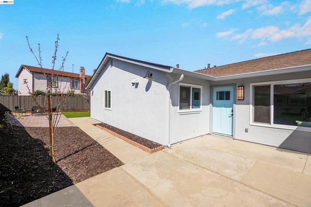 31265 Lily St, Union City, CA 94587