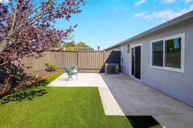 31265 Lily St, Union City, CA 94587