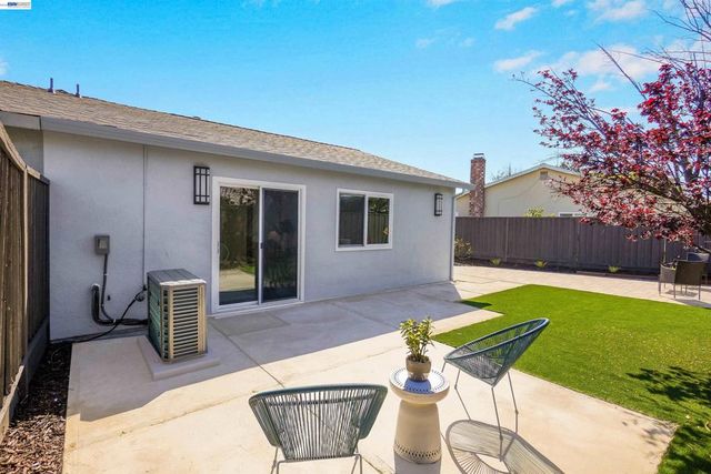 31265 Lily St, Union City, CA 94587