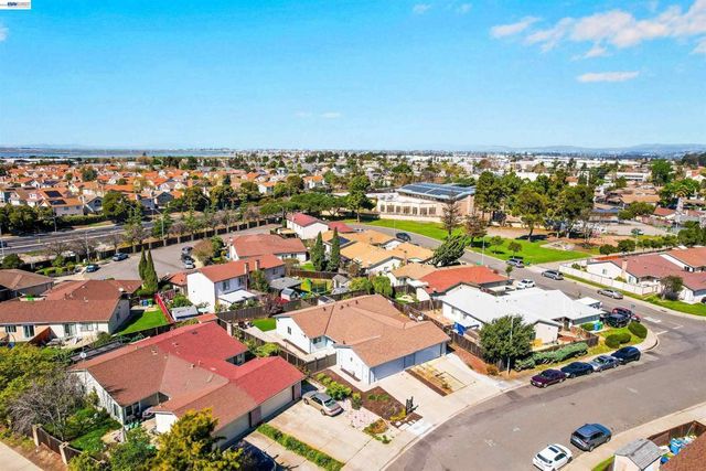 31265 Lily St, Union City, CA 94587