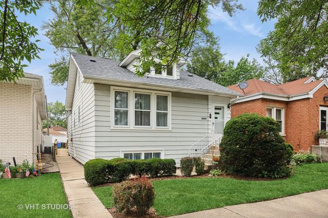 5454 N Nashville Avenue, Chicago, IL 60656