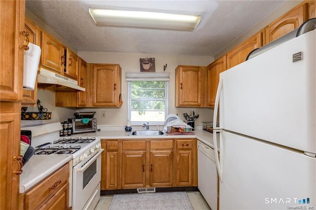 188 Nilan Street, Hartford, CT 06106