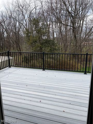 953 Carnation Street NE, Massillon, OH 44646