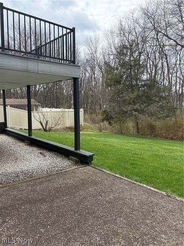 953 Carnation Street NE, Massillon, OH 44646