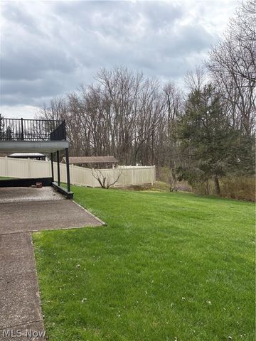 953 Carnation Street NE, Massillon, OH 44646