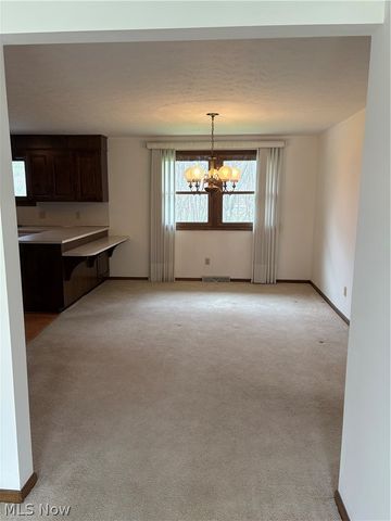 953 Carnation Street NE, Massillon, OH 44646