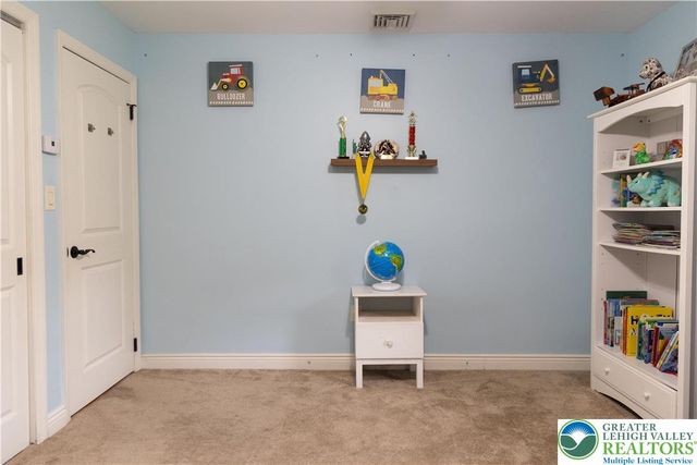 111 Nelson Avenue, Forks Twp, PA 18040