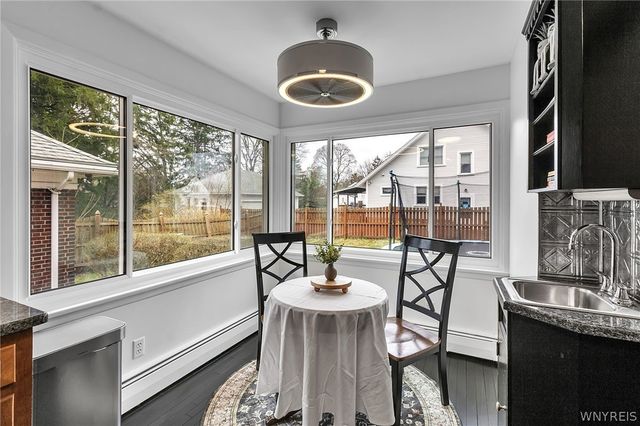 7 Harvard Place, Orchard Park, NY 14127