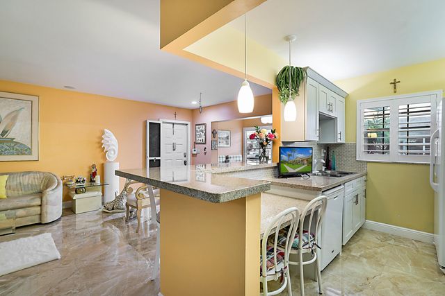 5373 Lakefront Boulevard C, Delray Beach, FL 33484