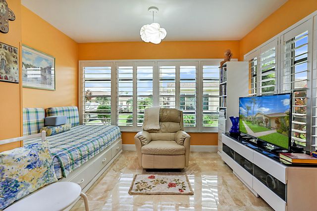 5373 Lakefront Boulevard C, Delray Beach, FL 33484