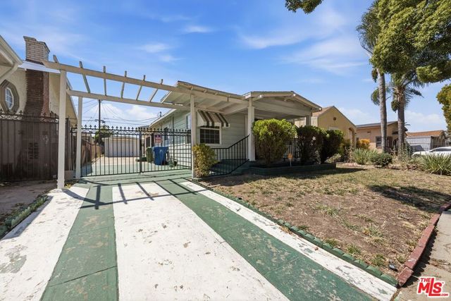 6621 5th Avenue, Los Angeles, CA 90043