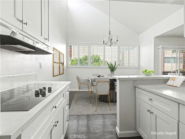 6050 Canterbury, Culver City, CA 90230