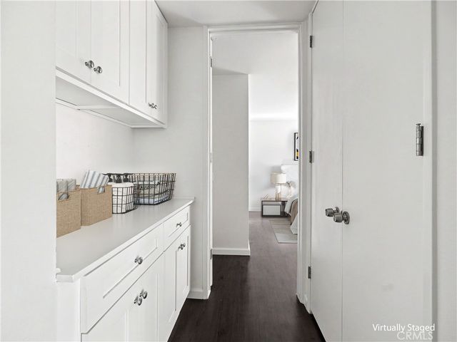 6050 Canterbury, Culver City, CA 90230
