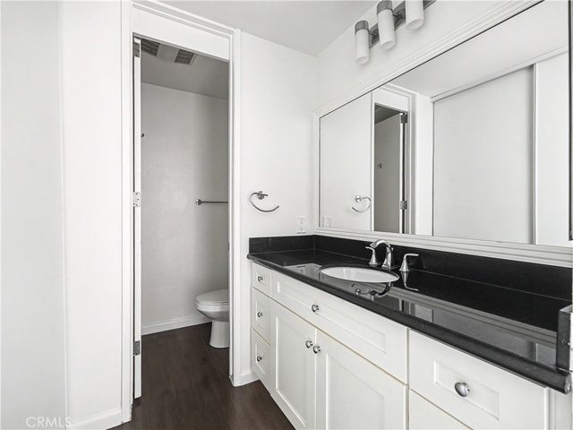 6050 Canterbury, Culver City, CA 90230