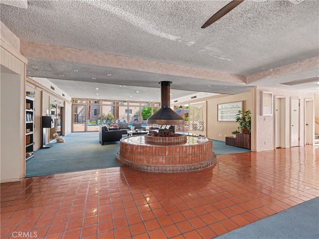 6050 Canterbury, Culver City, CA 90230