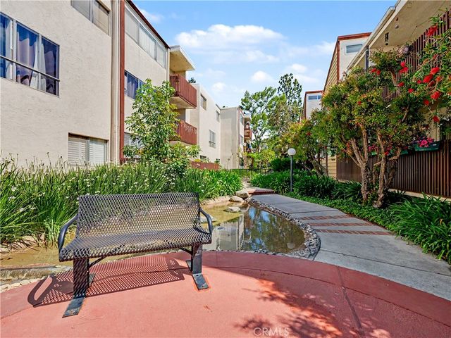 6050 Canterbury, Culver City, CA 90230