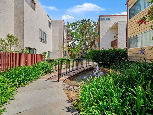 6050 Canterbury, Culver City, CA 90230
