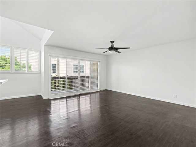 6050 Canterbury, Culver City, CA 90230