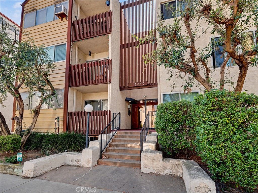 6050 Canterbury, Culver City, CA 90230