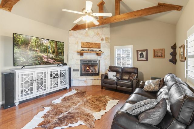 17999 Fm 963, Bertram, TX 78605