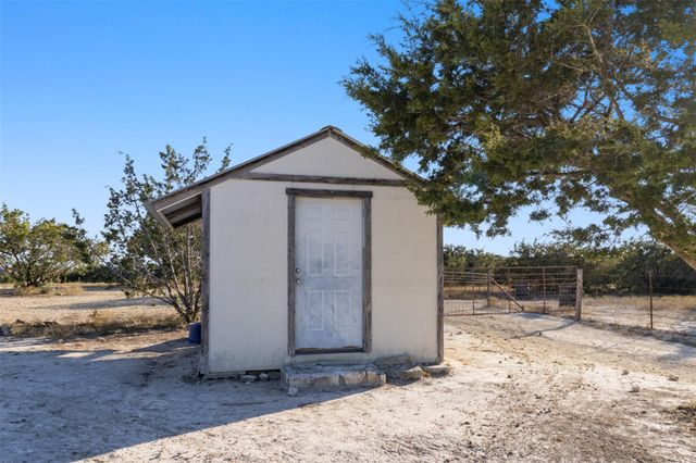 17999 Fm 963, Bertram, TX 78605