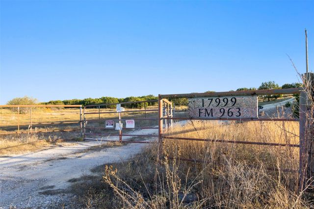 17999 Fm 963, Bertram, TX 78605