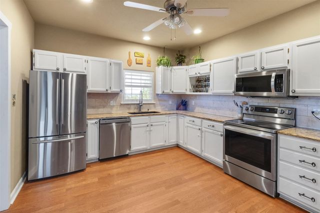 17999 Fm 963, Bertram, TX 78605