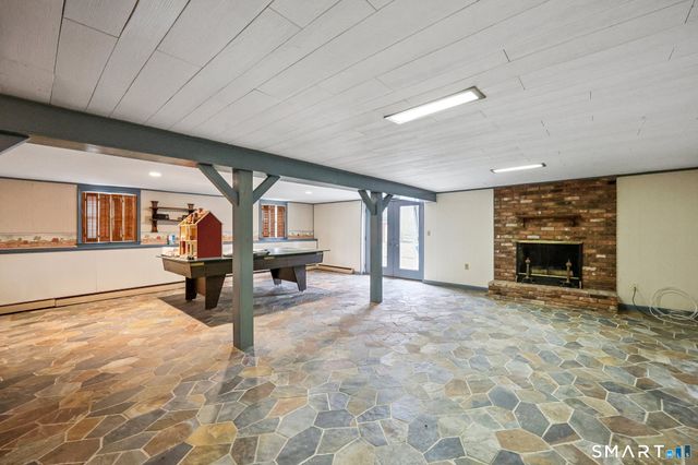 30 Church Lane, Madison, CT 06443