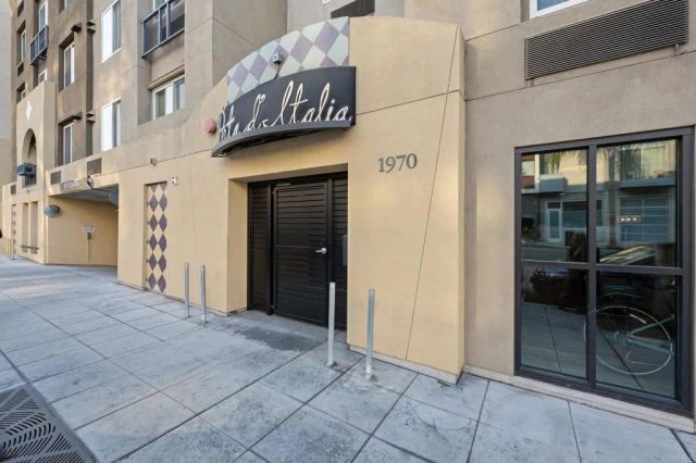 1970 Columbia Street, San Diego, CA 92101