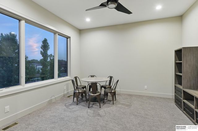 21337 A Street, Elkhorn, NE 68022